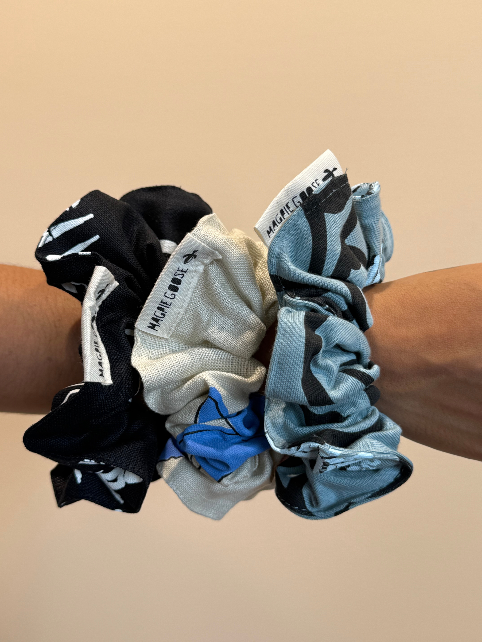 Scrunchie - Miinimbi (Whale)