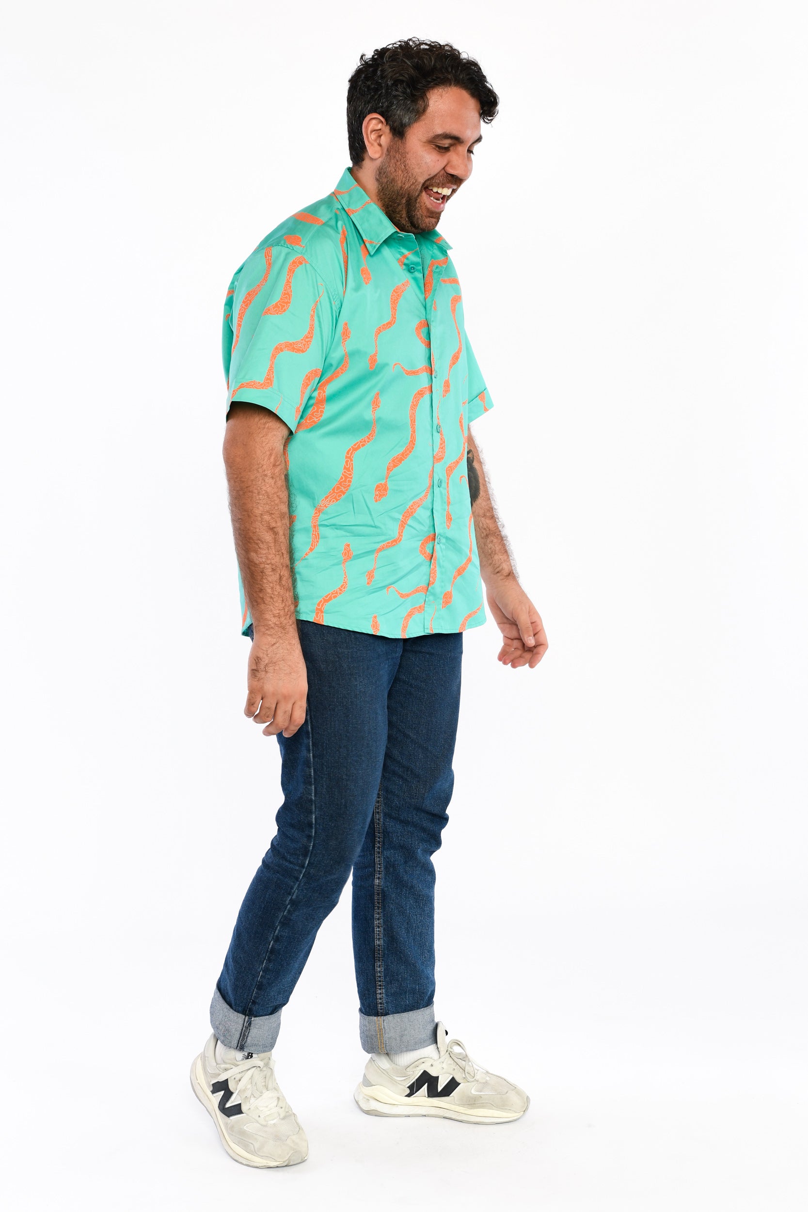 Short Sleeve Collared Shirt - Aheyenenhe (Snakes)