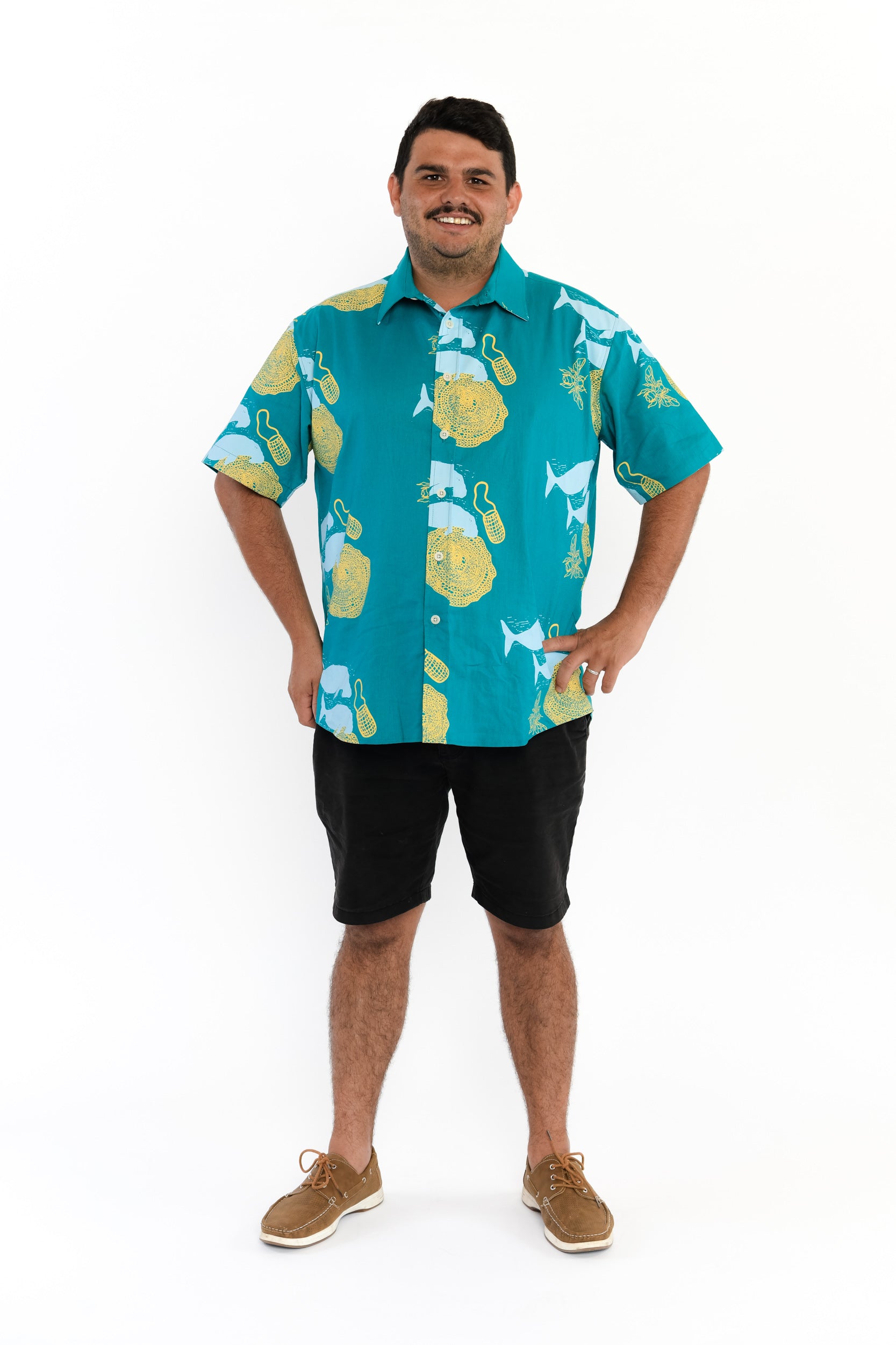 Short Sleeve Collared Shirt - Ganunda & Bagirang (Sugar Bag Bee Honey & Dugong)