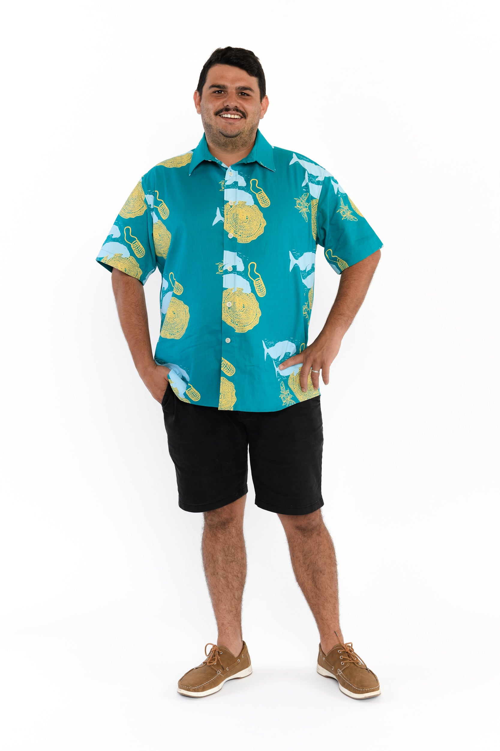 Short Sleeve Collared Shirt - Ganunda & Bagirang (Sugar Bag Bee Honey & Dugong)