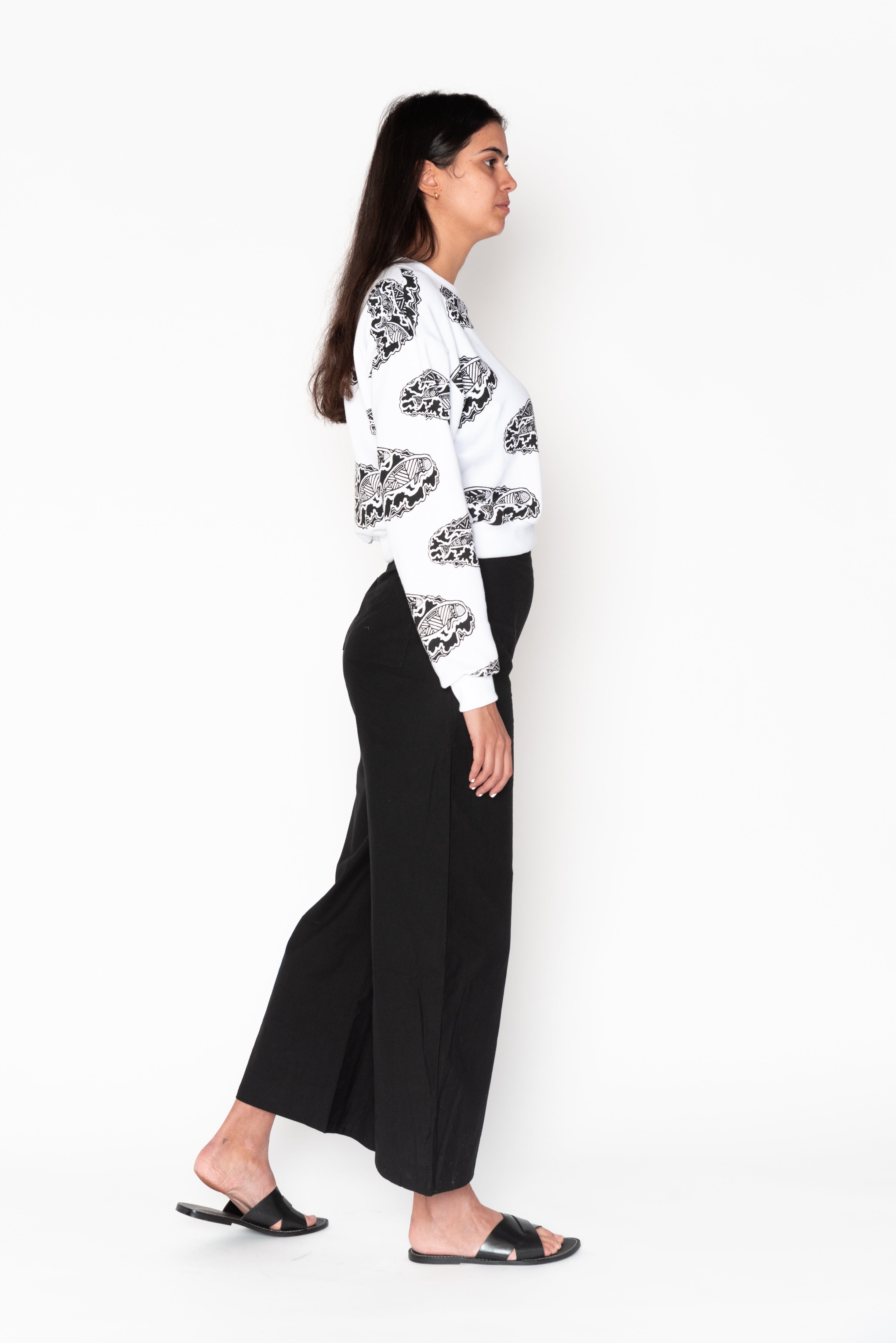 Cropped Sweatshirt - Odorr (Dugong) Family