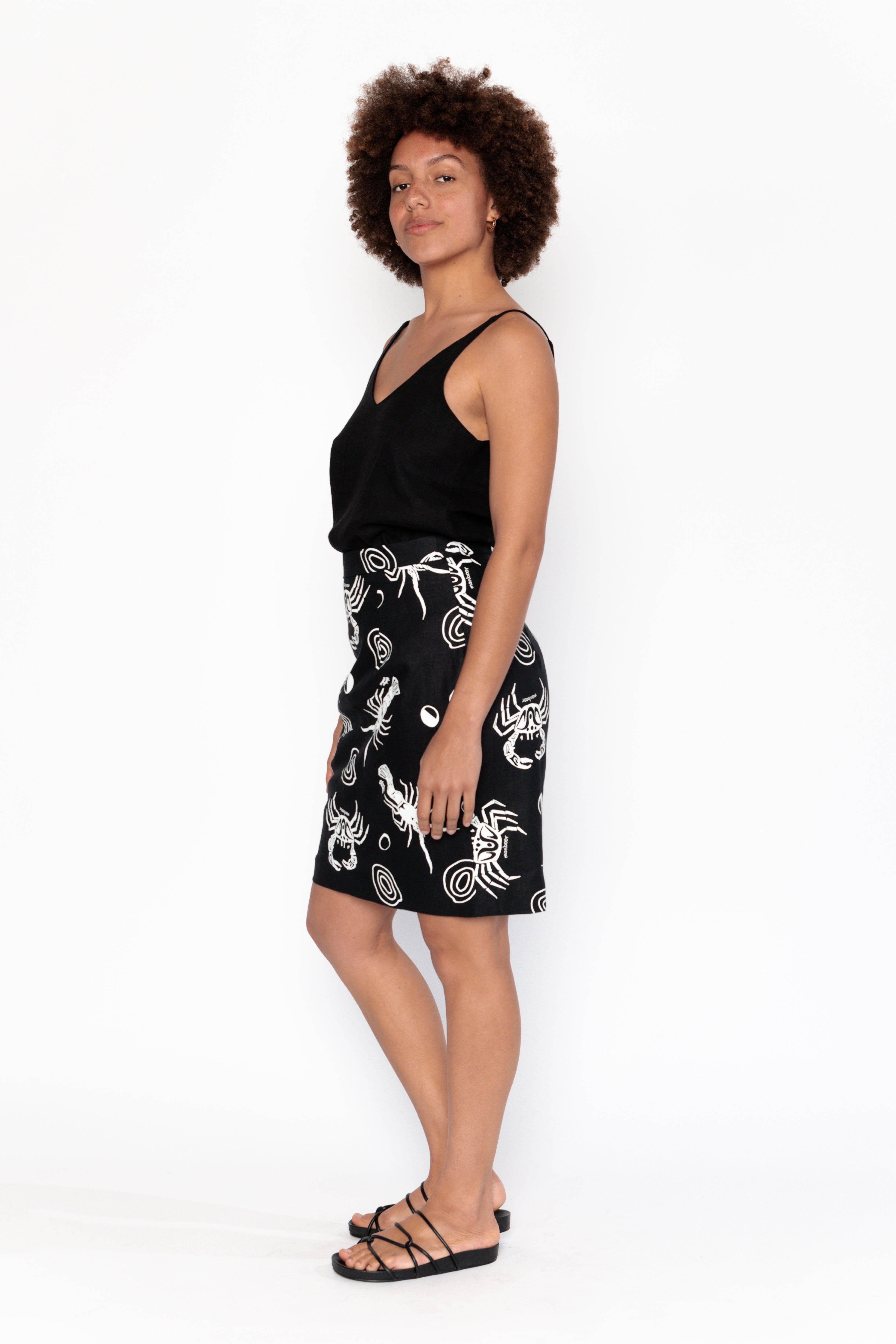 Pencil Skirt - Joodarn (Crayfish) Manboor (Ghostcrab) & The Moon