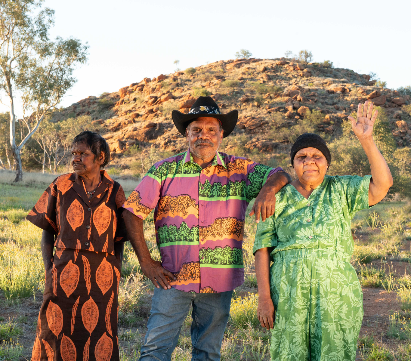 Visiting Mparntwe (Alice Springs) and the Ewyenper Atwatye artists