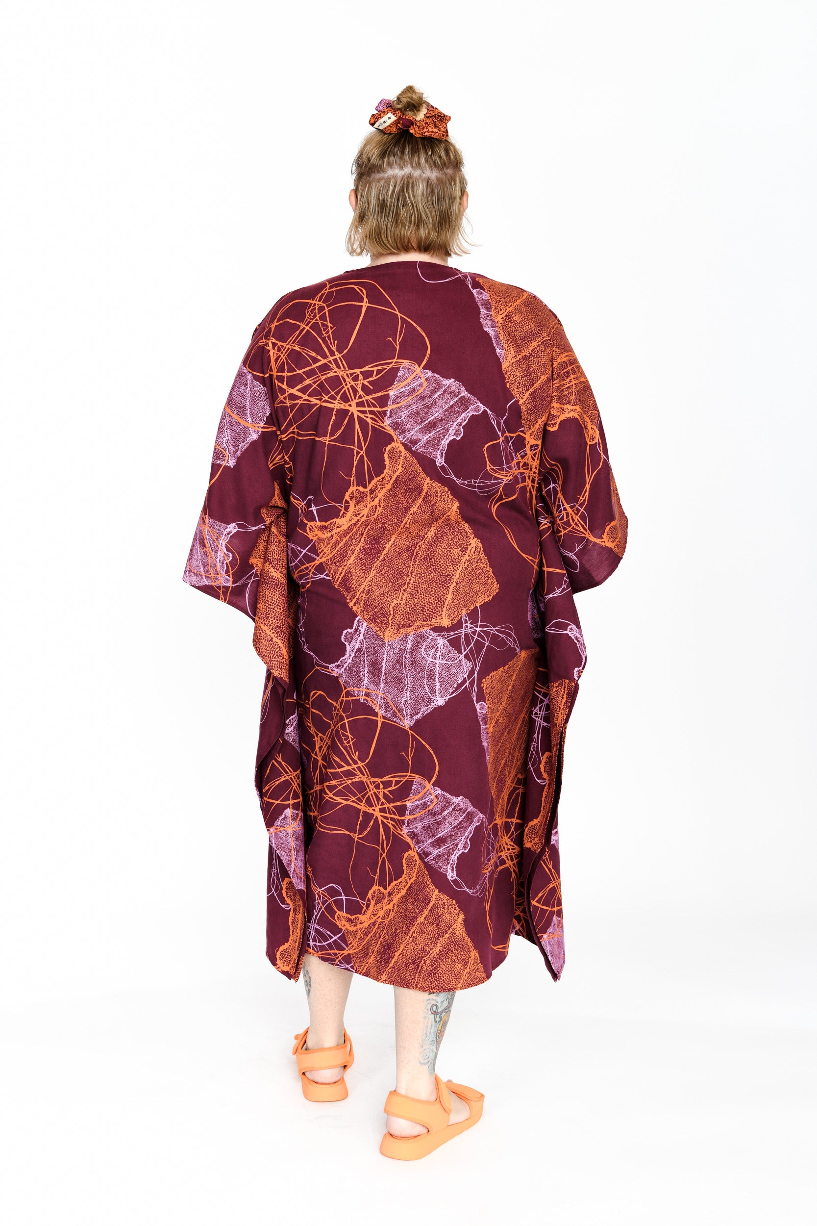 Kaftan - Woven in History