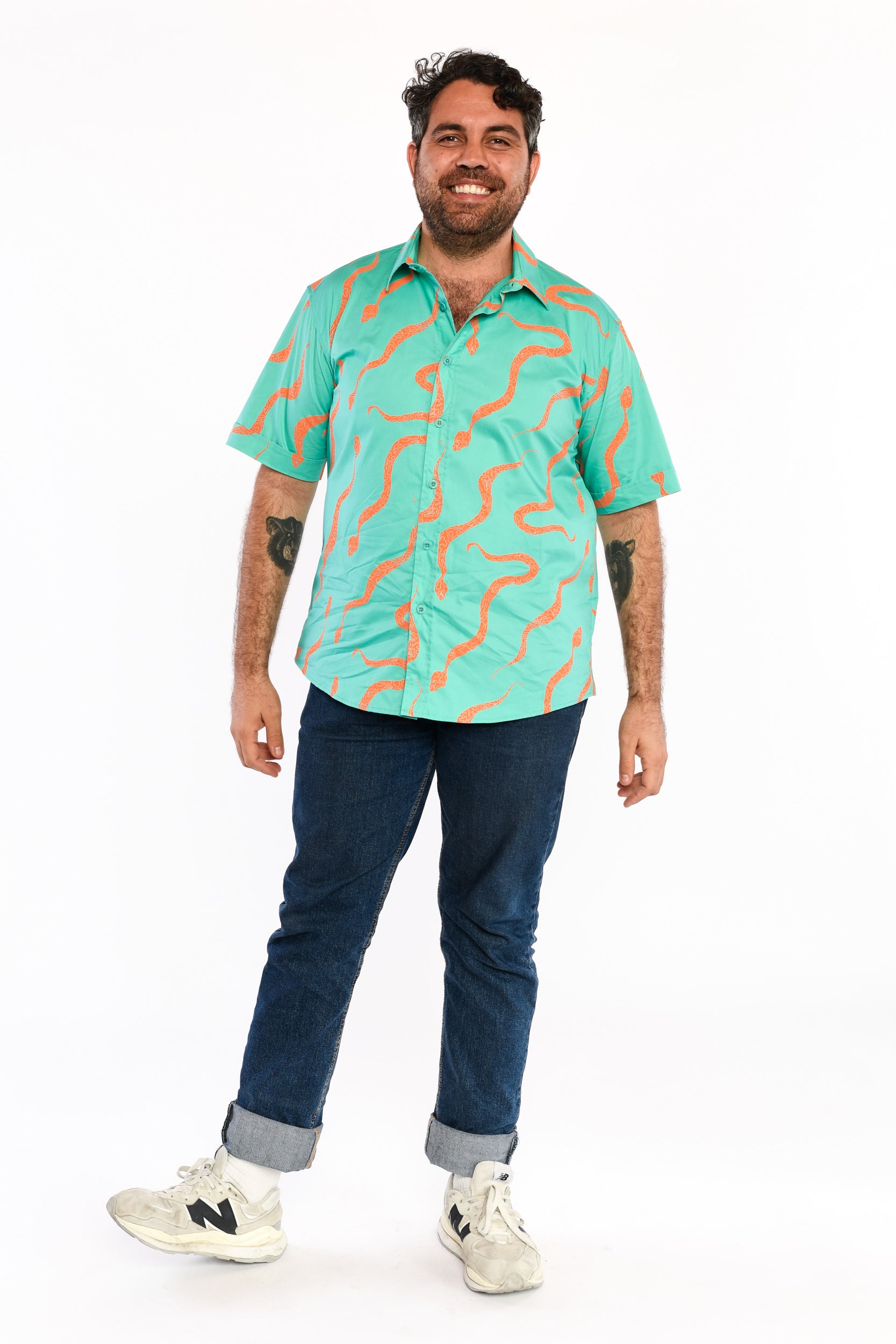 Short Sleeve Collared Shirt - Aheyenenhe (Snakes)